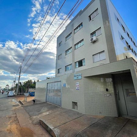202- Apartamento De 2 Quartos Para Ate 5 Hospedes Patos de Minas Exteriér fotografie